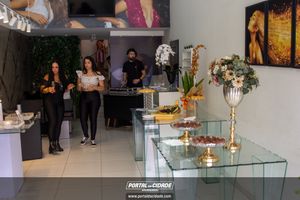 Lan&ccedil;amento Linha de Cuidados Priscila Kris
