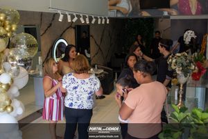 Lan&ccedil;amento Linha de Cuidados Priscila Kris