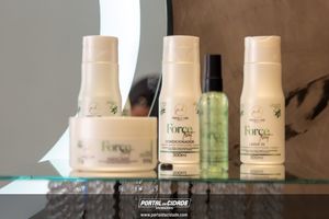 Lan&ccedil;amento Linha de Cuidados Priscila Kris
