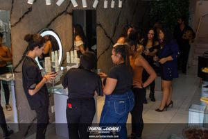 Lan&ccedil;amento Linha de Cuidados Priscila Kris