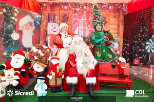 Chegada do Papai Noel CDL Brumadinho 2023