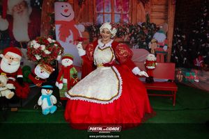 Chegada do Papai Noel CDL Brumadinho 2023