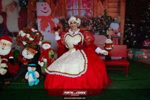 Chegada do Papai Noel CDL Brumadinho 2023
