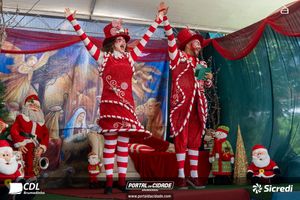 Chegada do Papai Noel CDL Brumadinho 2024