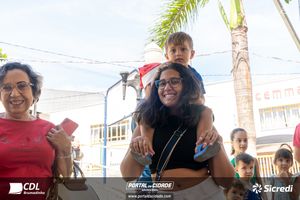 Chegada do Papai Noel CDL Brumadinho 2024