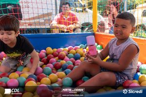 Chegada do Papai Noel CDL Brumadinho 2024