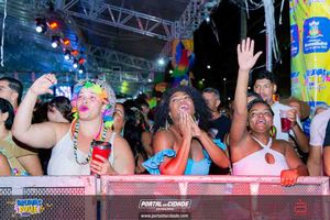 BRUMAS FOLIA 2025