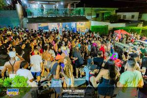 BRUMAS FOLIA 2025