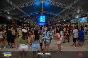 BRUMAS FOLIA 2025