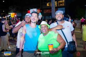 BRUMAS FOLIA 2025