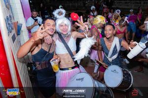 BRUMAS FOLIA 2025