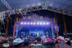 BRUMAS FOLIA 2025