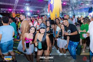 BRUMAS FOLIA 2025