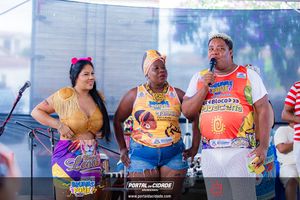 BRUMAS FOLIA 2025