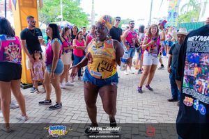 BRUMAS FOLIA 2025