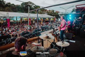 BRUMAS FOLIA 2025