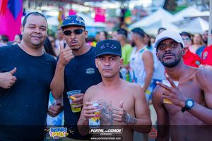 BRUMAS FOLIA 2025