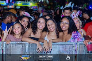 BRUMAS FOLIA 2025