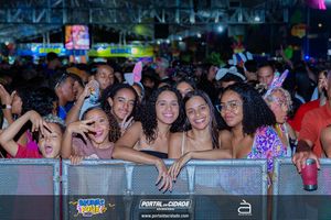 BRUMAS FOLIA 2025