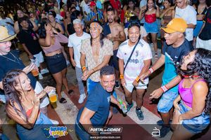 BRUMAS FOLIA 2025