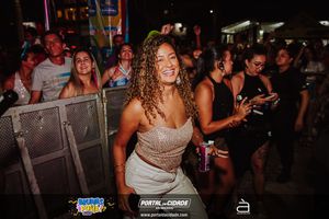 BRUMAS FOLIA 2025