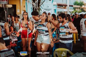 BRUMAS FOLIA 2025