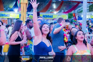 BRUMAS FOLIA 2025