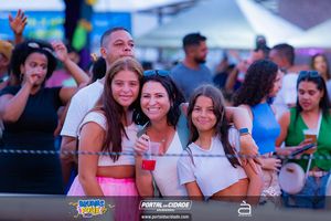 BRUMAS FOLIA 2025