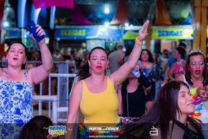 BRUMAS FOLIA 2025