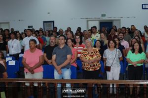 Sess&atilde;o Solene de entrega do 'Trof&eacute;u Aluno Nota 10' de 2025