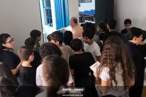 Visita Institucional do Col&eacute;gio Zeta Objetivo na C&acirc;mara Municipal de Buritama