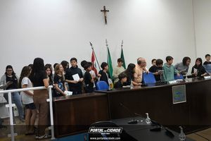 Visita Institucional do Col&eacute;gio Zeta Objetivo na C&acirc;mara Municipal de Buritama
