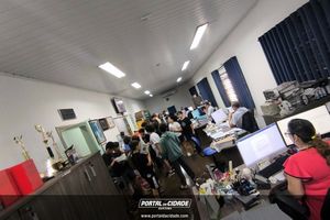 Visita Institucional do Col&eacute;gio Zeta Objetivo na C&acirc;mara Municipal de Buritama