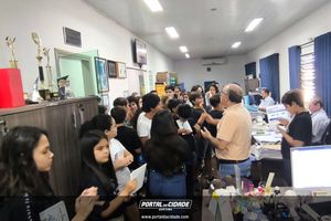 Visita Institucional do Col&eacute;gio Zeta Objetivo na C&acirc;mara Municipal de Buritama