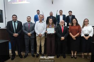 MO&Ccedil;&Otilde;ES DE APLAUSO &ndash; SESS&Atilde;O ORDIN&Aacute;RIA DE 13 DE OUTUBRO DE 2025