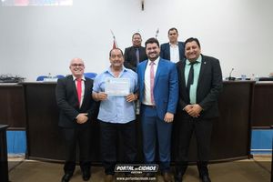  MO&Ccedil;&Otilde;ES DE APLAUSO &ndash; SESS&Atilde;O ORDIN&Aacute;RIA DE 13 DE OUTUBRO DE 2025