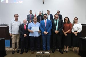  MO&Ccedil;&Otilde;ES DE APLAUSO &ndash; SESS&Atilde;O ORDIN&Aacute;RIA DE 13 DE OUTUBRO DE 2025