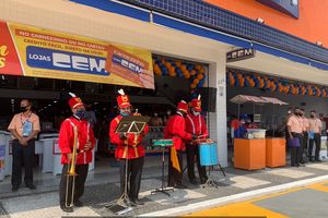 Reinaugura&ccedil;&atilde;o Lojas CEM Cabre&uacute;va 
