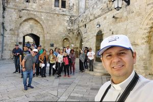 Comunidade cat&oacute;lica de Cabre&uacute;va visita a Terra Santa