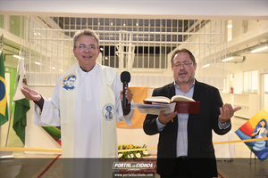 Inaugura&ccedil;&atilde;o da Escola Divino Salvador 