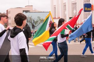 Desfile C&iacute;vico-Militar de 7 de Setembro