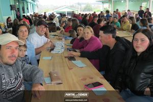 Show de Pr&ecirc;mios Arroio Fundo - Bela Vista do Toldo