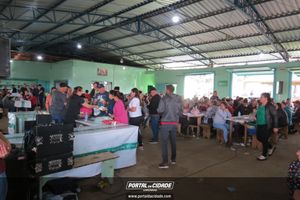 Show de Pr&ecirc;mios Arroio Fundo - Bela Vista do Toldo