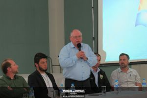 1&deg; Semin&aacute;rio do Agroneg&oacute;cio em Defesa do Tabaco