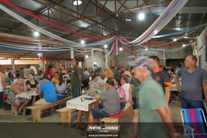 SHOW DE PR&Ecirc;MIOS - CAPELA NOSSA SENHORA DOS REM&Eacute;DIOS