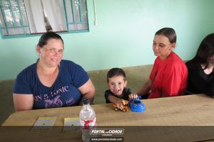 SHOW DE PR&Ecirc;MIOS TLC E MINI TLC RENOVADOS EM CRISTO