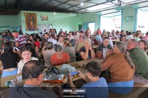 SHOW DE PR&Ecirc;MIOS TLC E MINI TLC RENOVADOS EM CRISTO