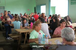 SHOW DE PR&Ecirc;MIOS TLC E MINI TLC RENOVADOS EM CRISTO