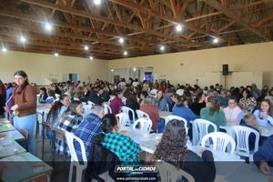 Show de Pr&ecirc;mios - Km 16 - Irine&oacute;polis