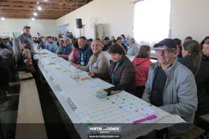 Show de Pr&ecirc;mios - Km 16 - Irine&oacute;polis